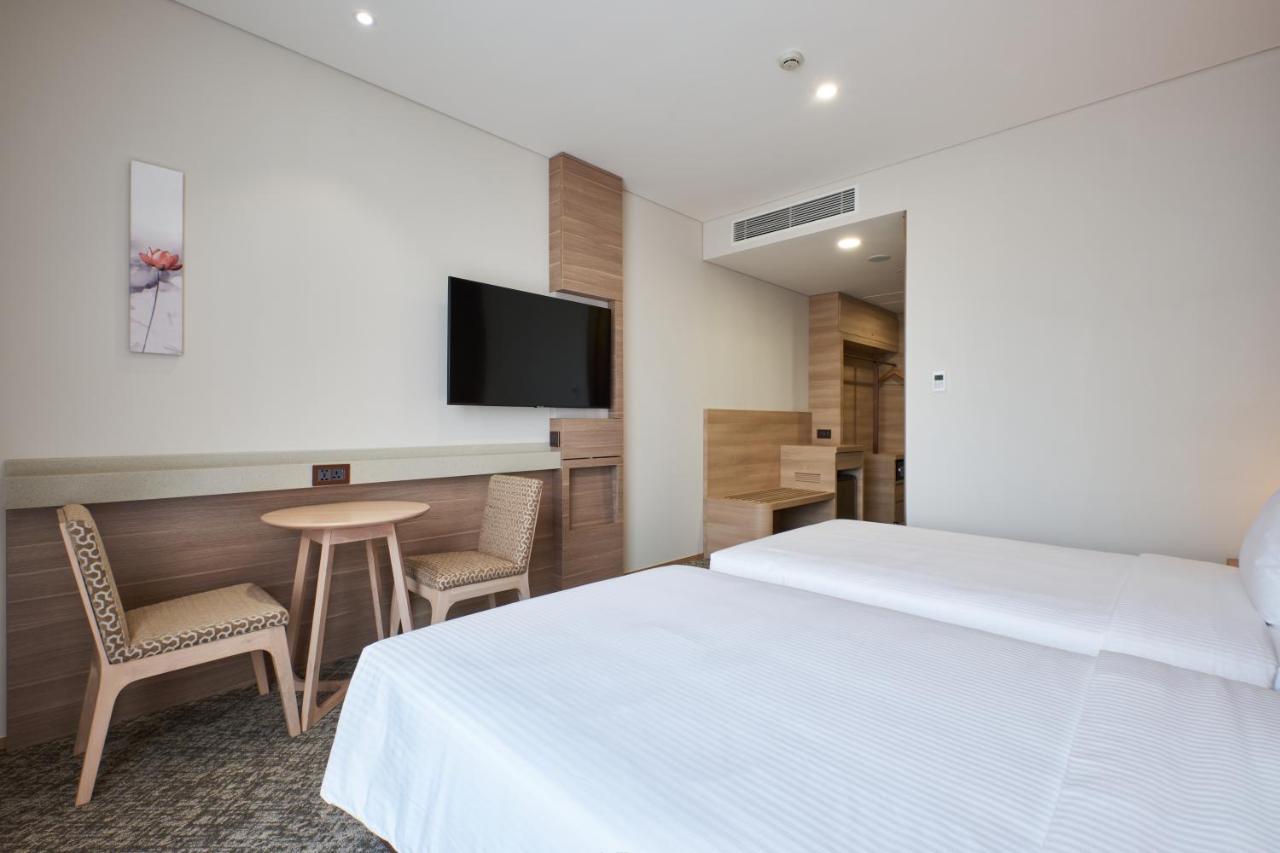 Sotetsu Grand Fresa Saigon 相鉄グランドフレッサ サイゴン Otel Ho Şi Min Dış mekan fotoğraf
